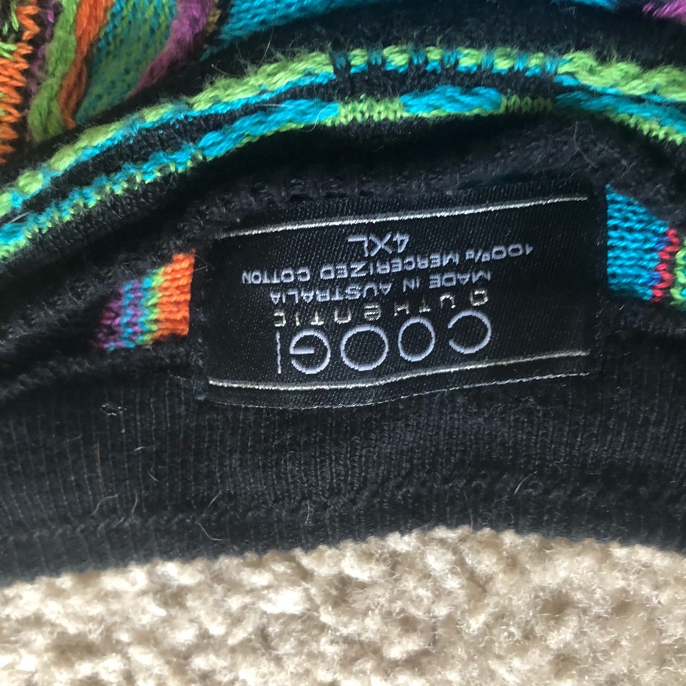 Coogi sweater - Picture 2 of 2